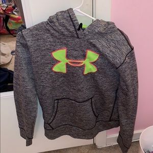 Under Armour Sweatshirt